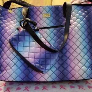 💋🆕 Betsey Johnson Midnight Charli Overnighter